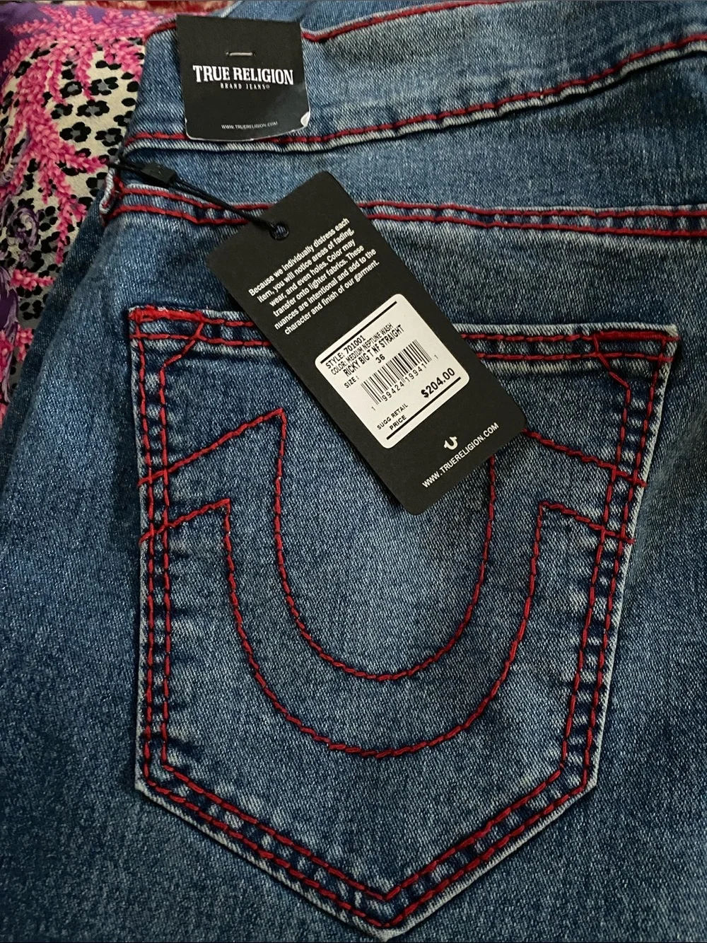 True Religion Relaxed Straight Cotton Stretch Red Stitching Jeans NWT